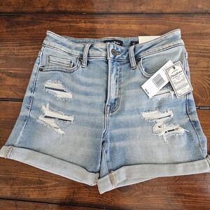 Flag & Anthem Women's Distressed Light Blue Jean Mid-High Rise Shorts Sz 6 NWT